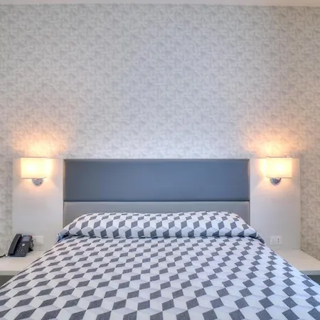 Porto Di Roma Hotel
